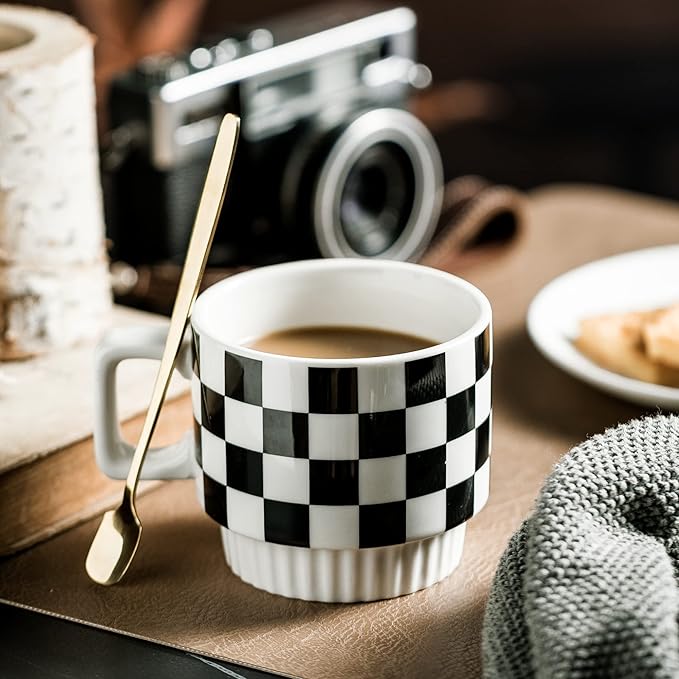 Stackable Coffee Mug Set of 4 with Rack 11 oz Tea Cup Set with Little Spoon for Coffee Tea Cocoa Milk, Checkered Black and White Pattern Coffee Mug for Housewarming Gift