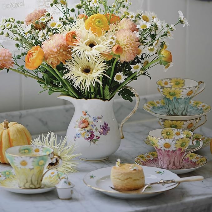Aynsley Daisy Corset Fine Bone China Teacup and Saucer Set - 5.07oz Hand-Painted Gold-Trimmed Corset-Shape Set, Fancy Gift for Birthdays/Mother’s Day/Tea Lovers (Pink)