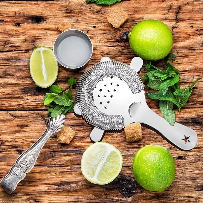 Homestia Hawthorne Strainer, Cocktail Strainer for Drinks, Stainless Steel Bar Strainers for Home Bar and Professional Bartenders, Martini Strainers for Boston Shaker Mixing Glass (Silver)