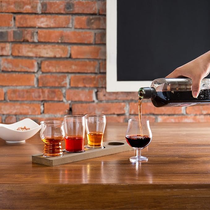 MyGift Rustic Solid Wood Sampler Tray Beer Flight Holder Serving Set with 4 Glasses and Erasable Chalkboard Label (Brown Solid Wood)