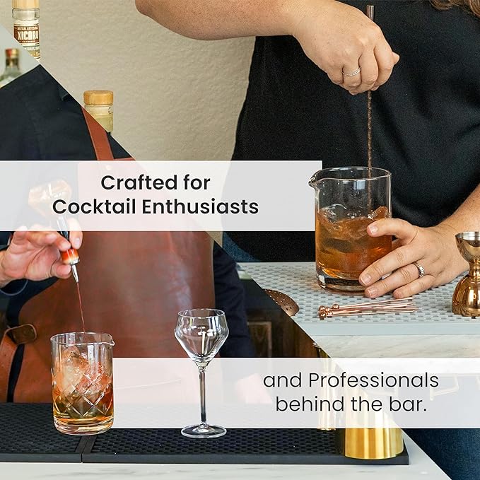 A Bar Above Cocktail Mixing Glass, Diamond Cut Crystal Stirring Pitcher, Thick Weighted Base for Stable Stirring, 18 Oz Drink Mixer, Bar Accessories, Ideal for Craft Cocktails at Home or Bars